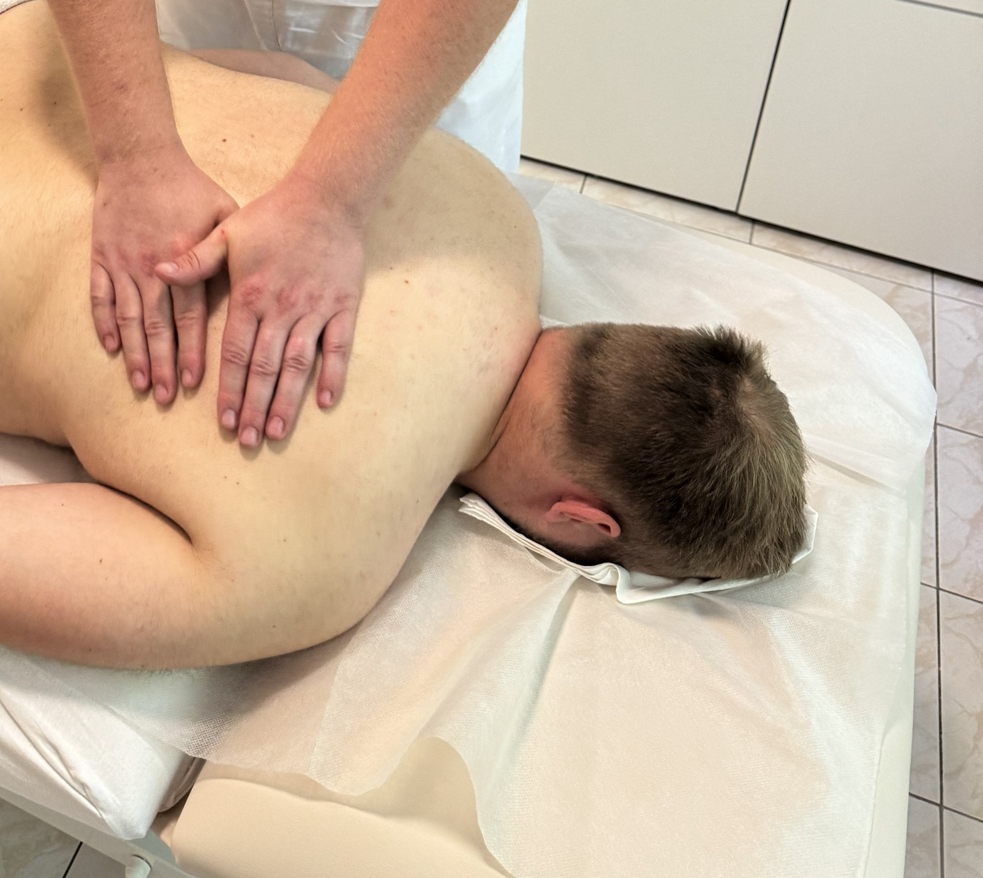 Nabídka relaxační masáže v Poděbradech | Zjistit více